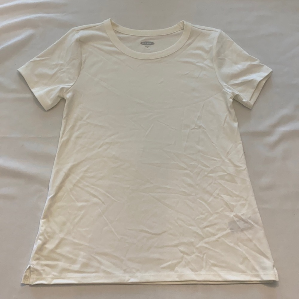 OLD NAVY Medium White T-Shirt
